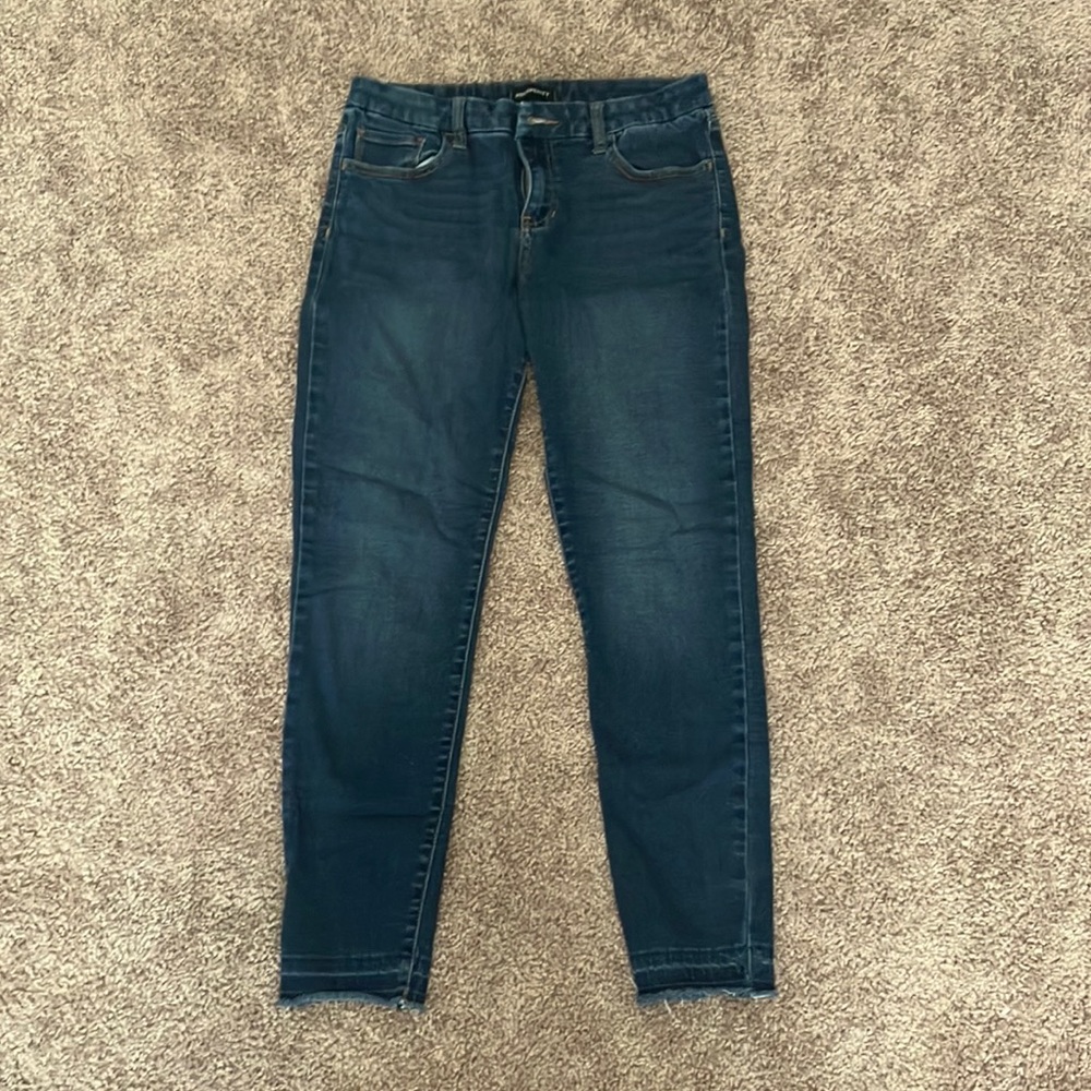 Women's blue jeans, size 30